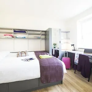 Apartamento Corrib Village Of, Galway